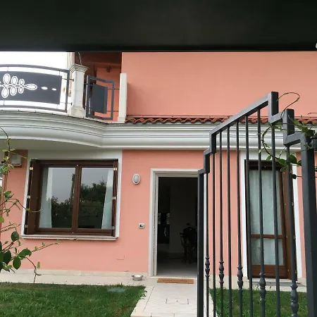 Maison Mariateresa 아파트 *